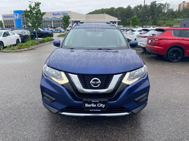 Used 2017 Blue Nissan SV image 10