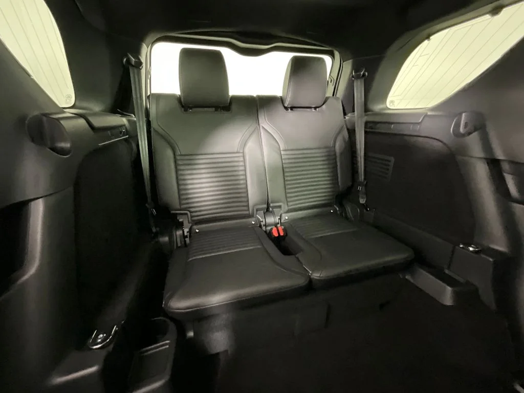 Certified Used 2025 Black Land Rover S image 25