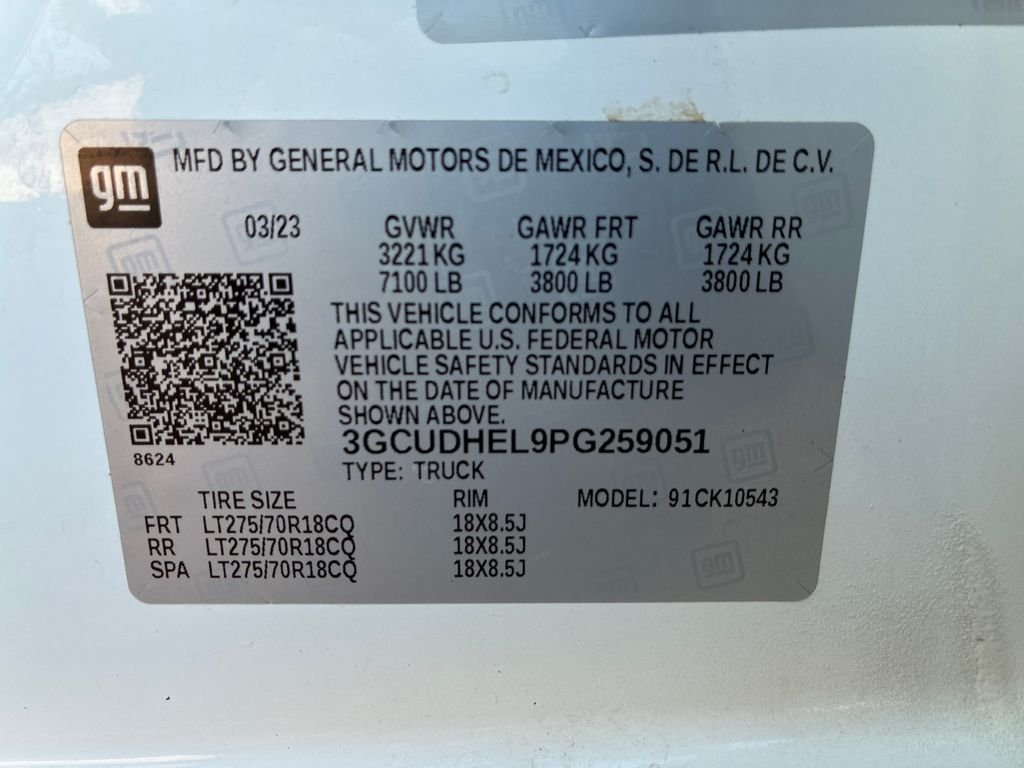 Used 2023 White Chevrolet ZR2 image 31
