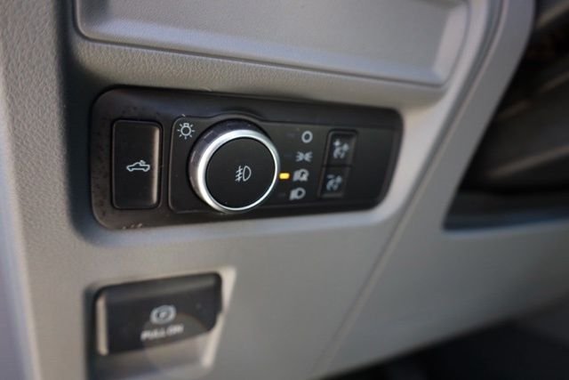 Used 2022  Ford XLT image 18