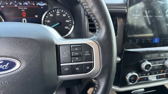 Used 2024 White Ford XLT image 22
