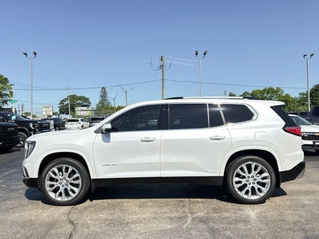 Used 2024 White GMC Denali image 6
