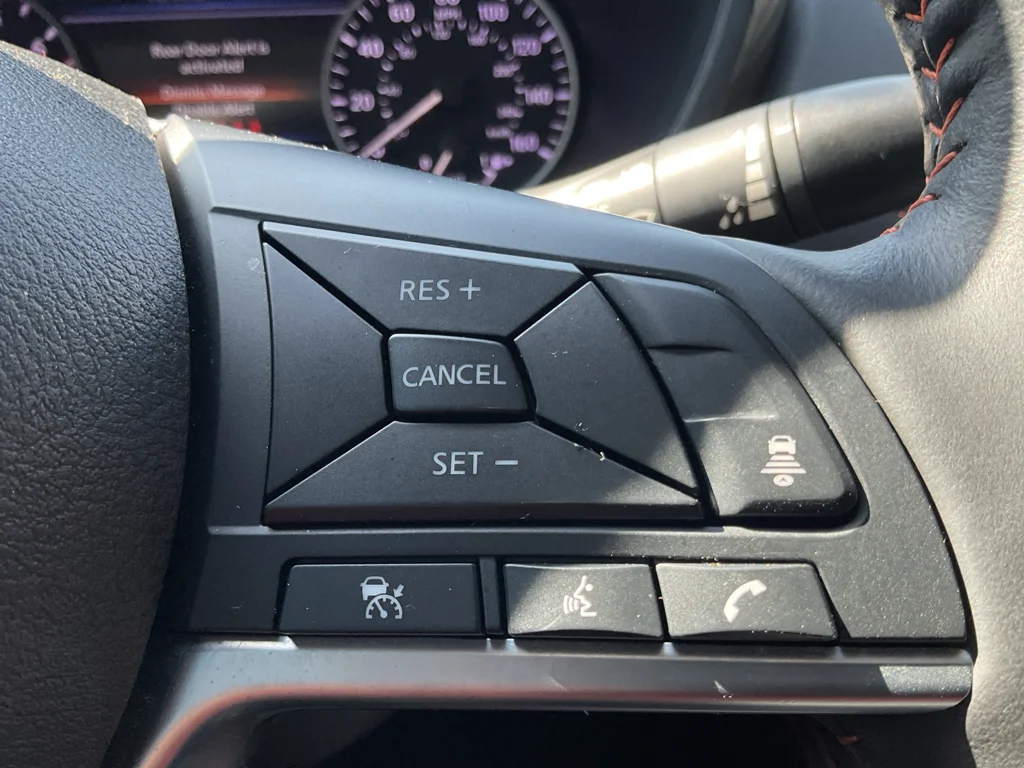 Used 2023 Electric Blue Metallic/Super Black Nissan SR image 33