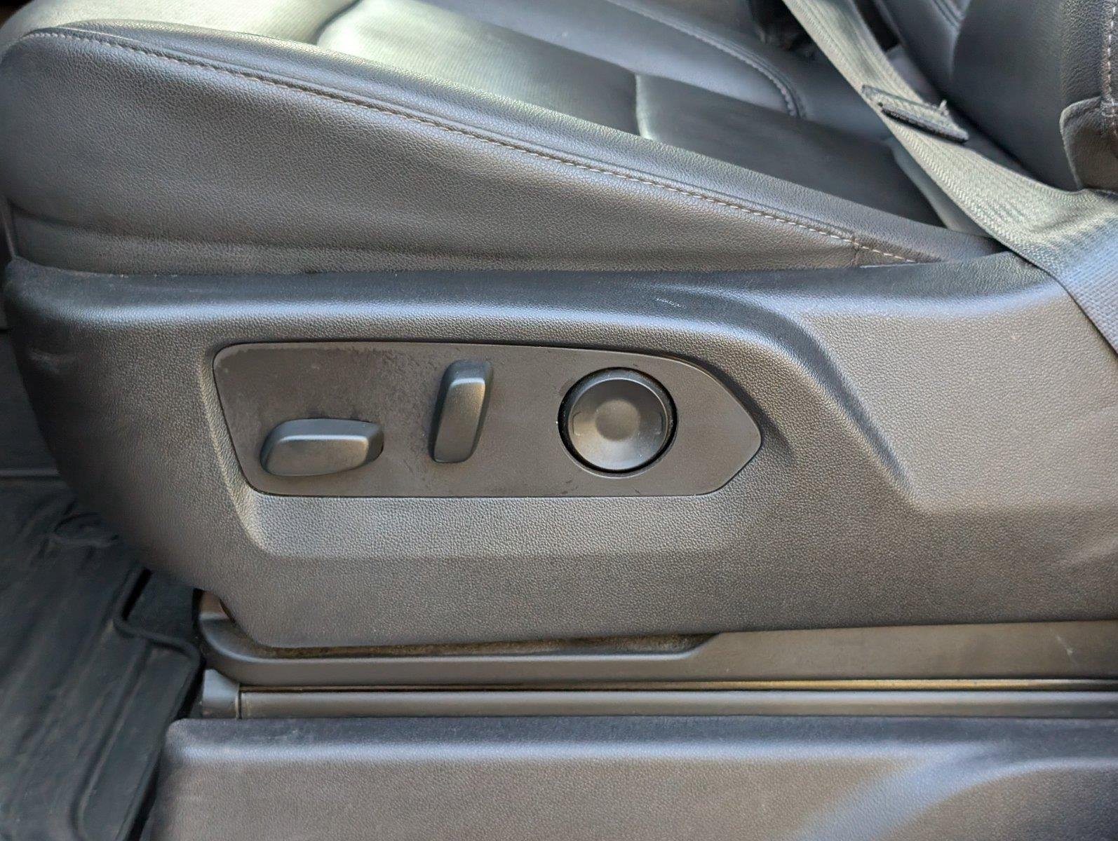 Used 2025 Black Chevrolet LTZ image 19