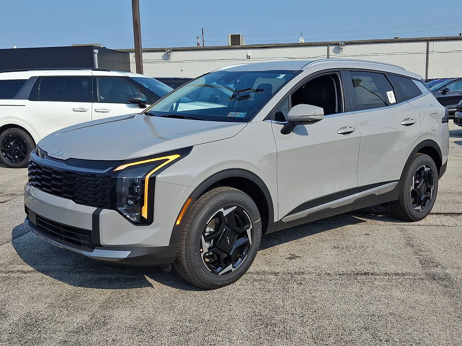 New 2027 Gray Kia EX image 5
