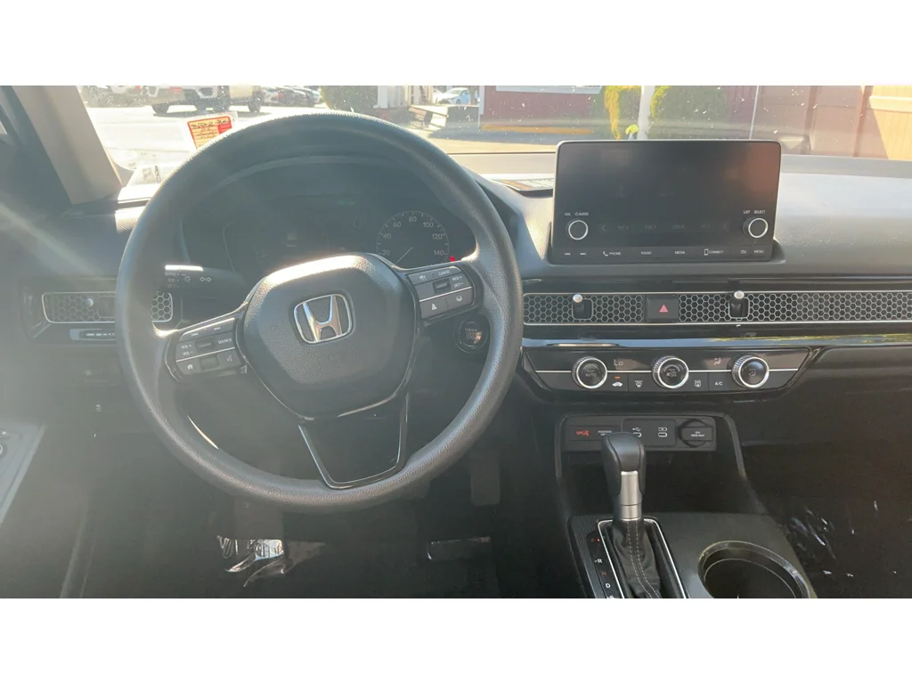 Used 2025 RALLYE RED Honda LX image 8
