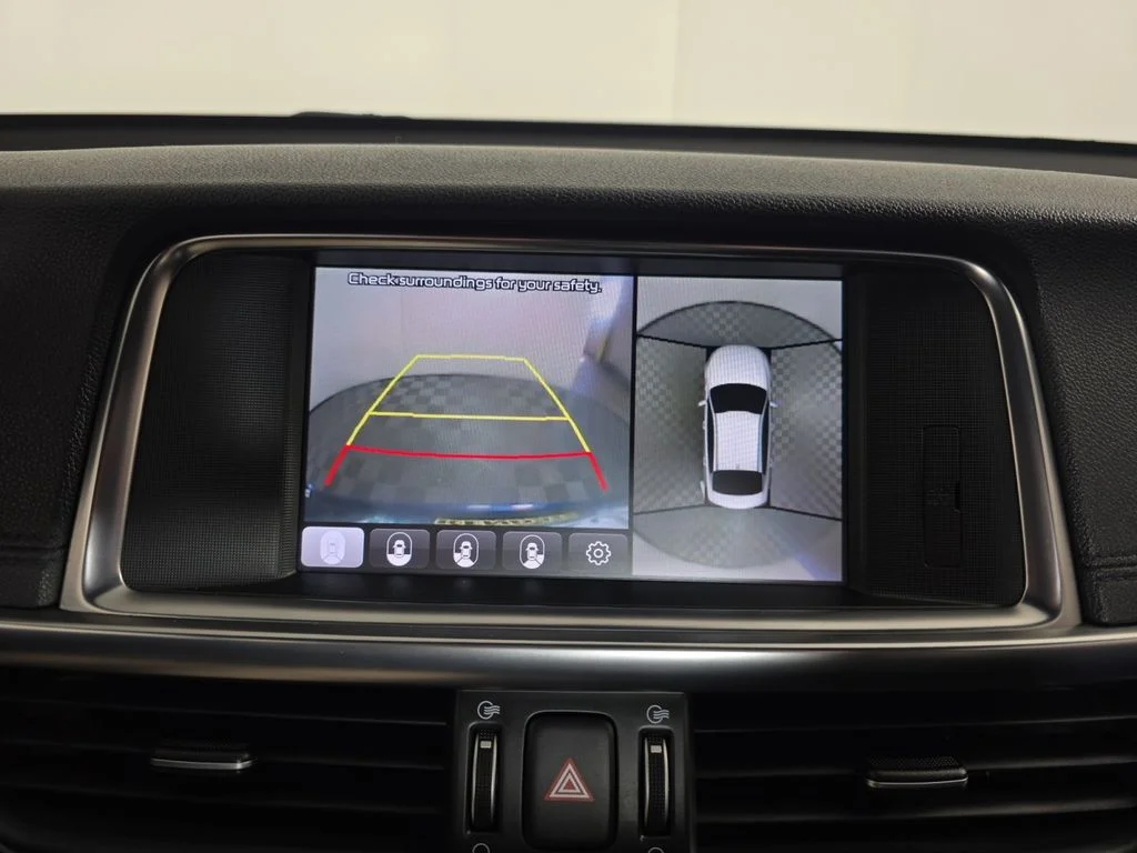 Used 2018 Horizon Blue Kia SX image 19