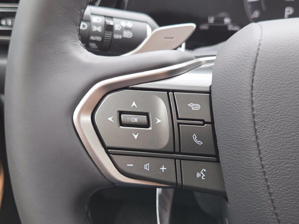 New 2026 Nori Green Pearl Lexus PREMIUM image 18