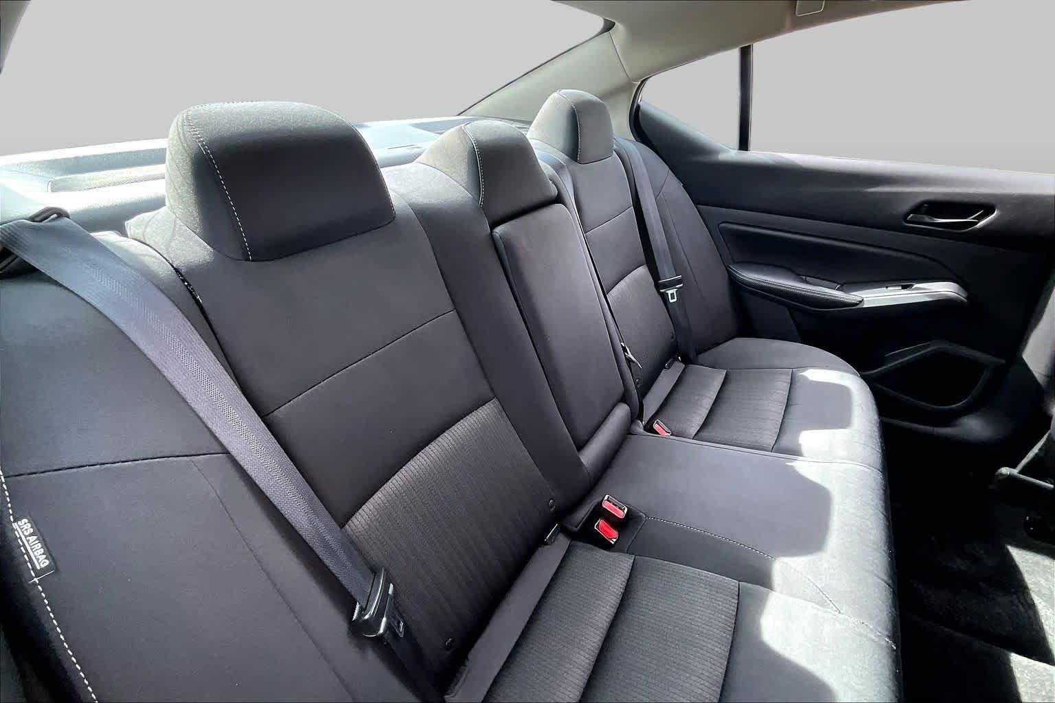 Used 2025 Glacier White Nissan SV image 19