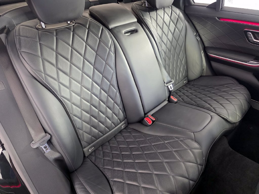 Certified Used 2022 Black Mercedes-Benz S 580 image 26