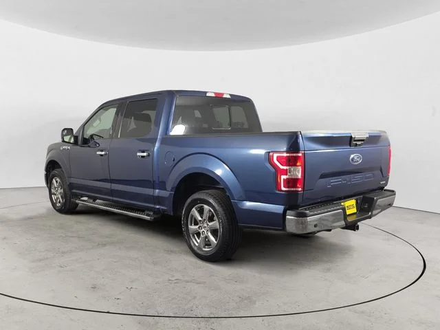 Used 2018 Blue Ford XLT image 7