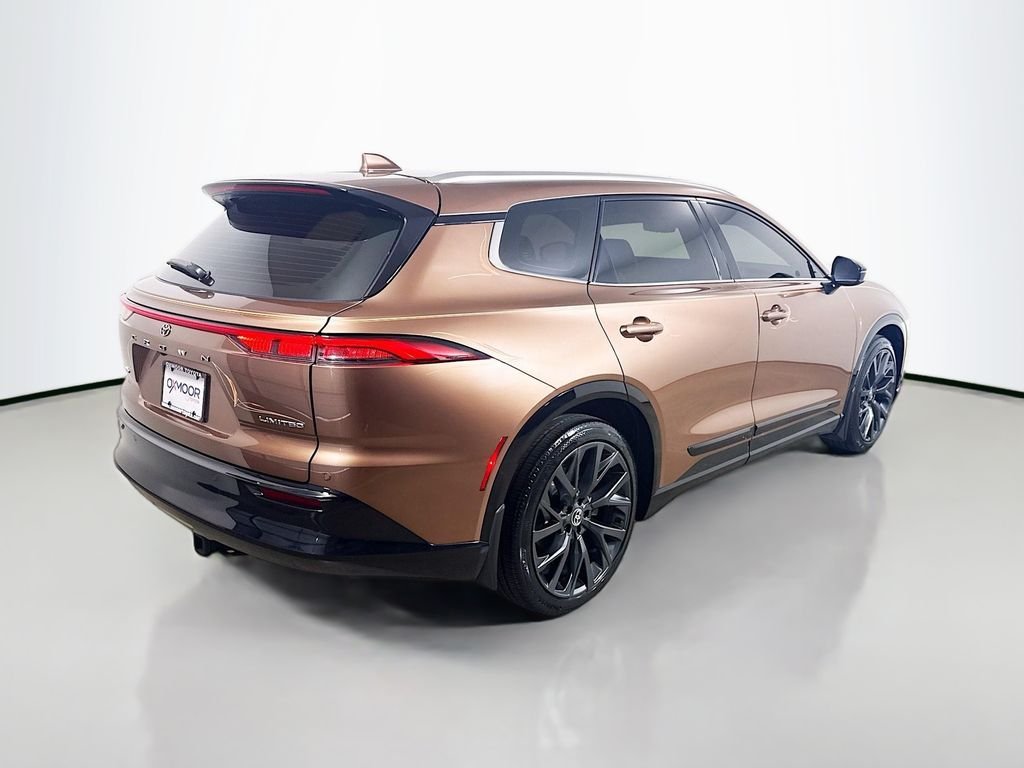 Used 2025 Bronze Age Toyota Limited image 8