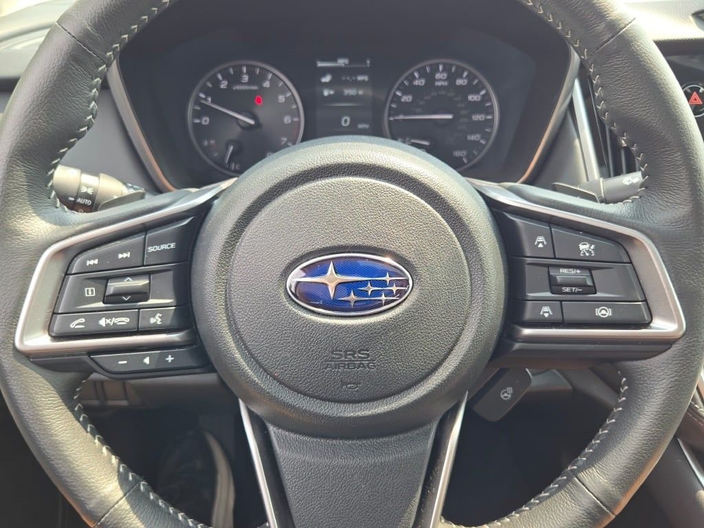 Used 2025 White Subaru Limited image 35