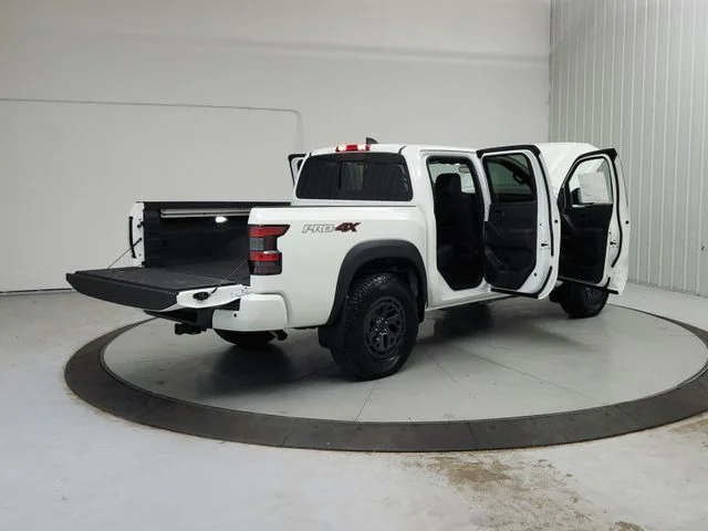 New 2027 White Nissan PRO-4X image 16