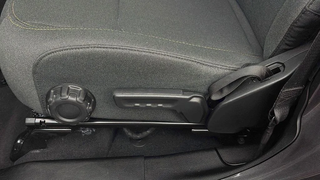 Used 2026 Gray Jeep Sport S image 20