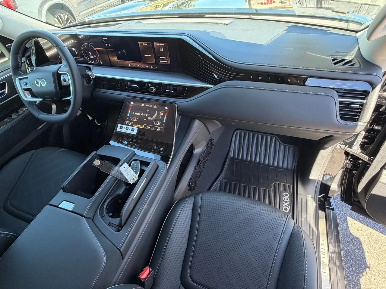 New 2027 BLACK OBSIDIAN INFINITI Luxe 4WD image 11