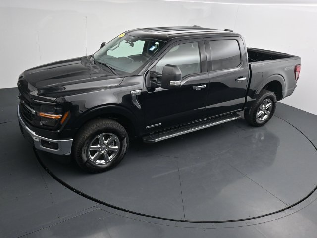 Certified Used 2025 Black Ford XLT image 18