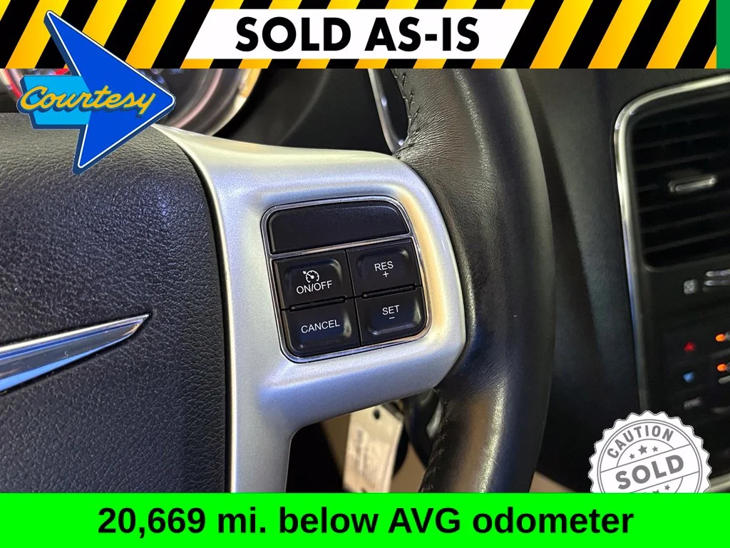 Used 2014 Silver Chrysler Touring image 18