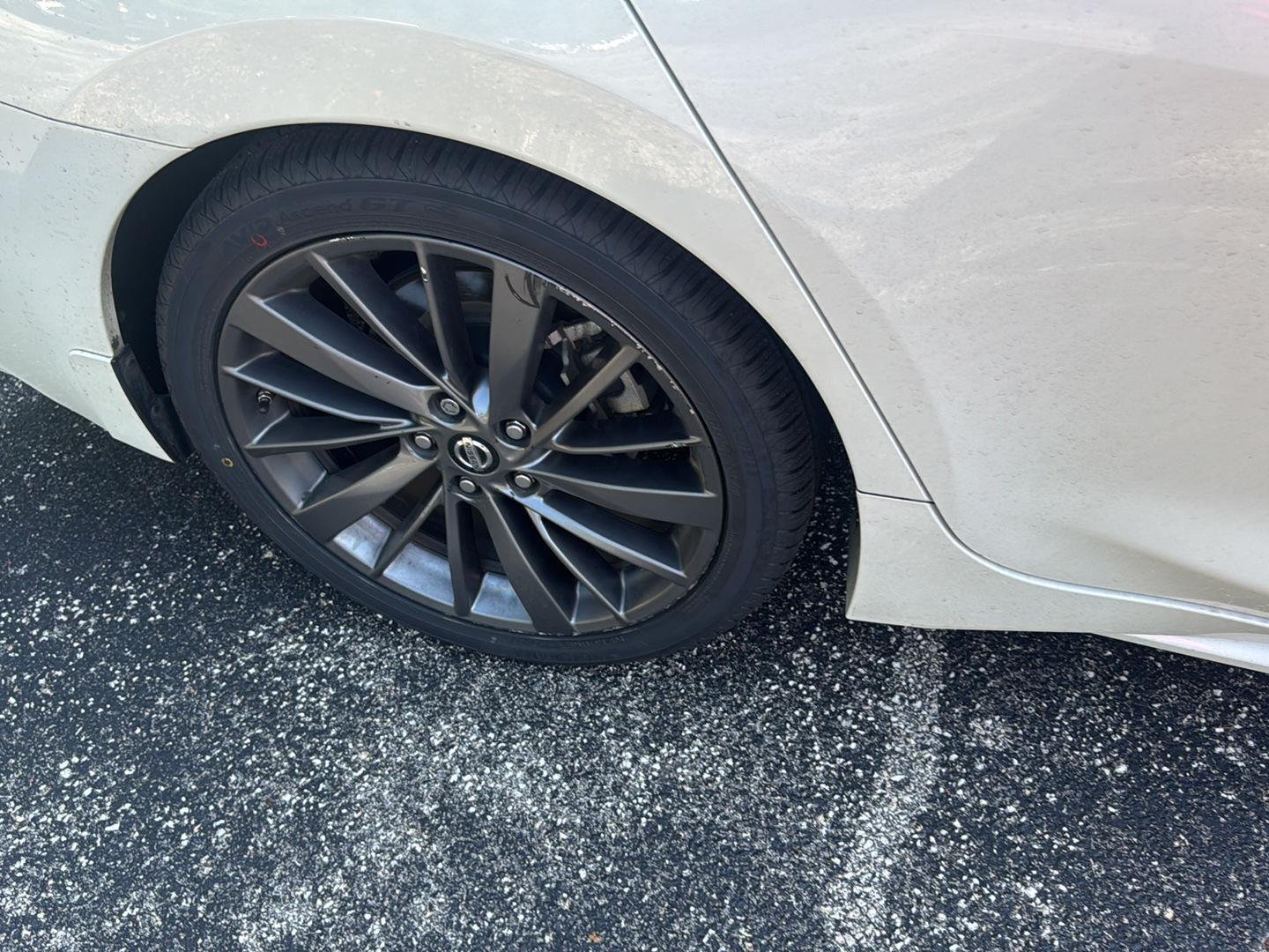 Used 2019 Pearl White Tricoat Nissan Platinum image 10
