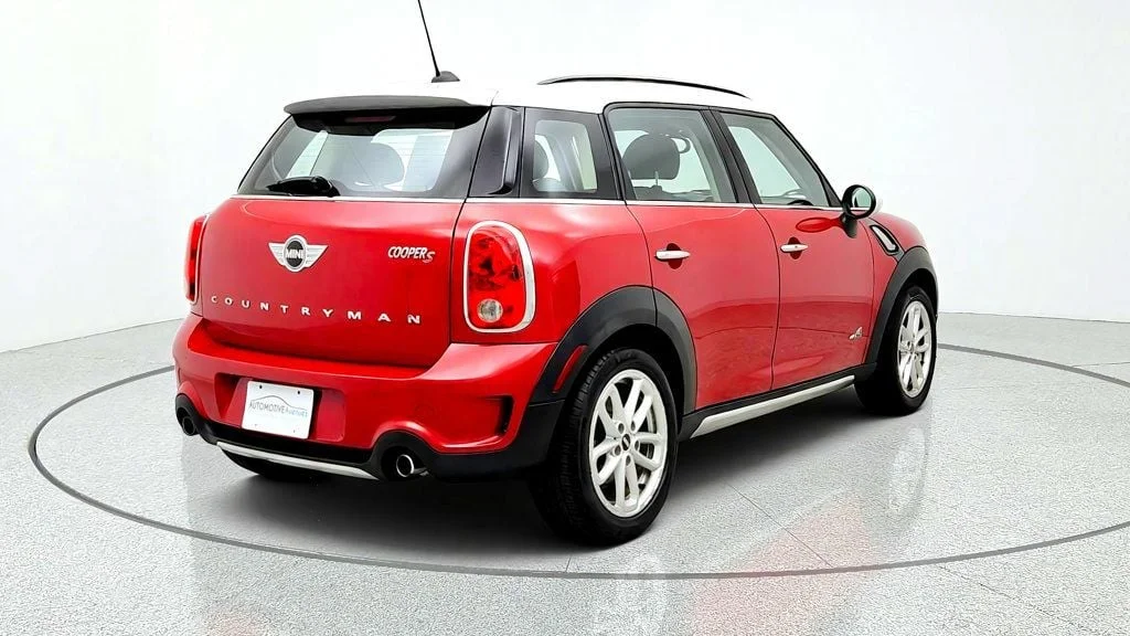 Used 2016 Chili Red MINI ALL4 w/ Steptronic Auto, White Roof & Bonnet Stripes image 5