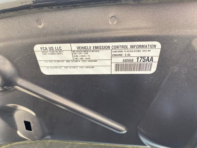 Used 2023 Gray Jeep Latitude Lux image 22