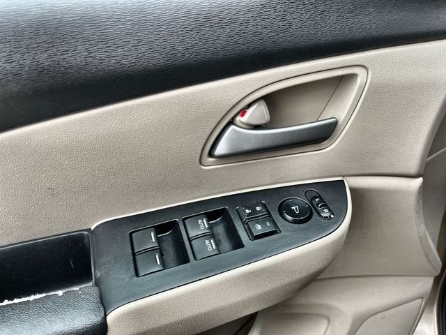 Used 2012  Honda EX-L image 17