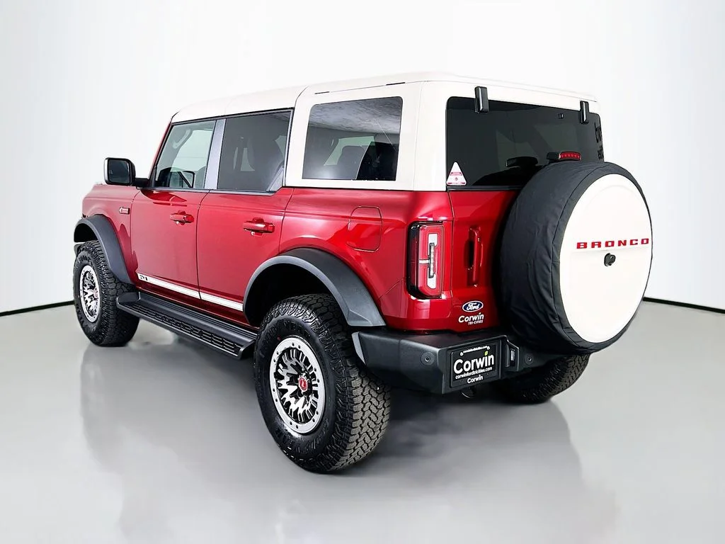 New 2026 Ruby Red Metallic Tinted Clearcoat Ford Outer Banks image 11
