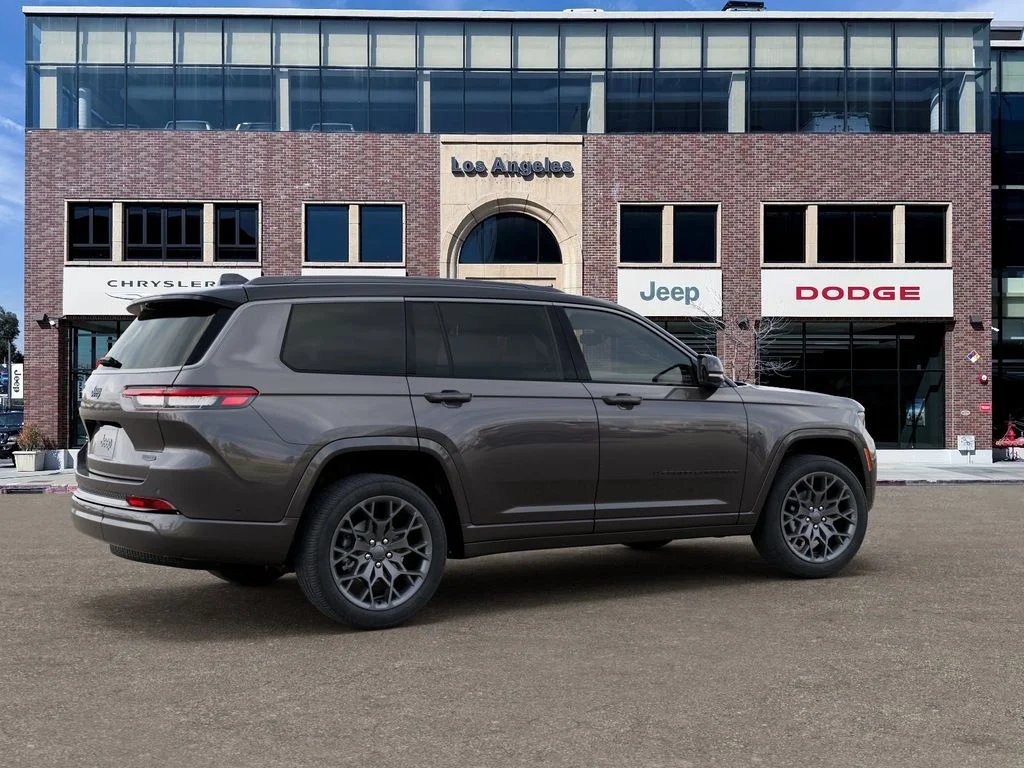 New 2026 Baltic Gray Metallic Clear-Coat Exterior Paint Jeep Summit image 4