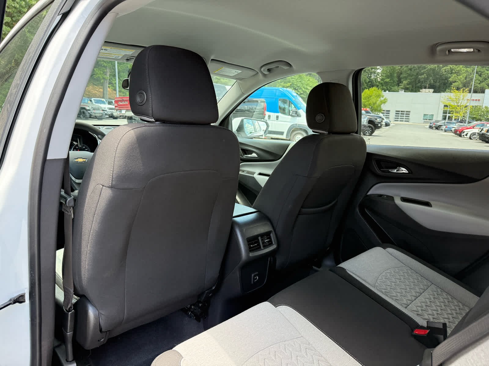Used 2023 Summit White Chevrolet LT image 25