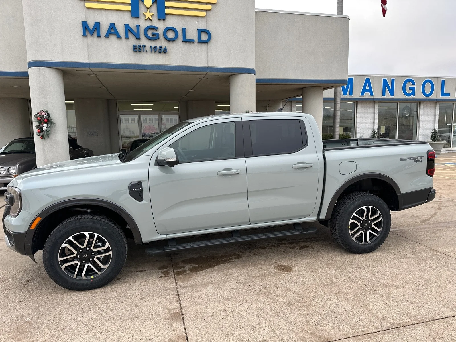 New 2024 Cactus Gray Ford LARIAT image 1