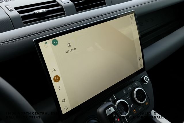New 2026 Santorini Black Land Rover X-Dynamic SE image 28
