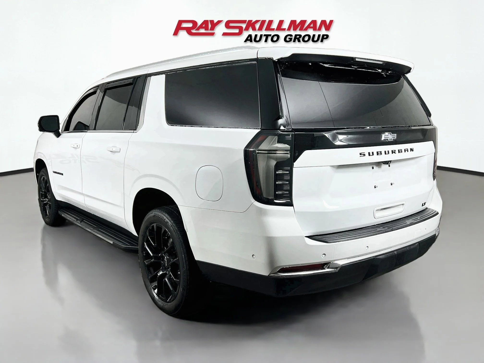 Used 2025 Summit White Chevrolet LT image 5