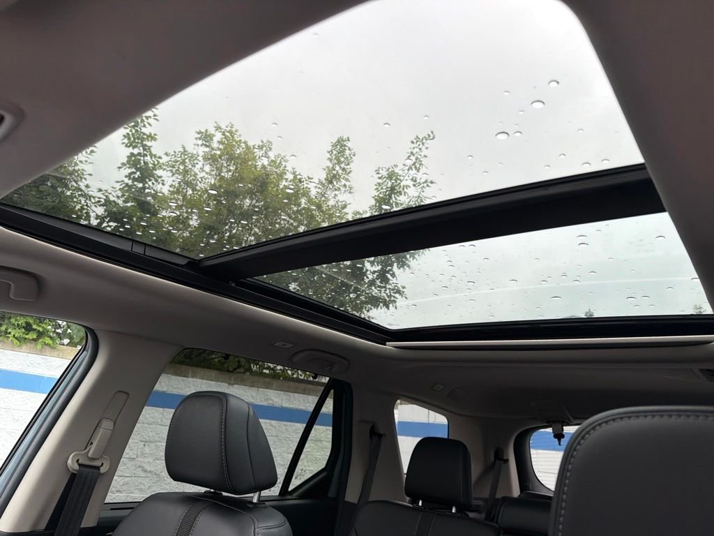 2025 Honda Pilot Touring - Photo 11