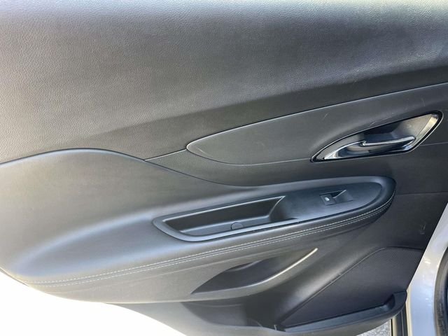 2022 Buick Encore Preferred - Photo 9