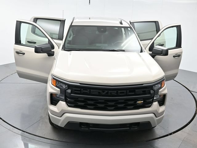 Used 2026 White Sands Chevrolet Custom image 40