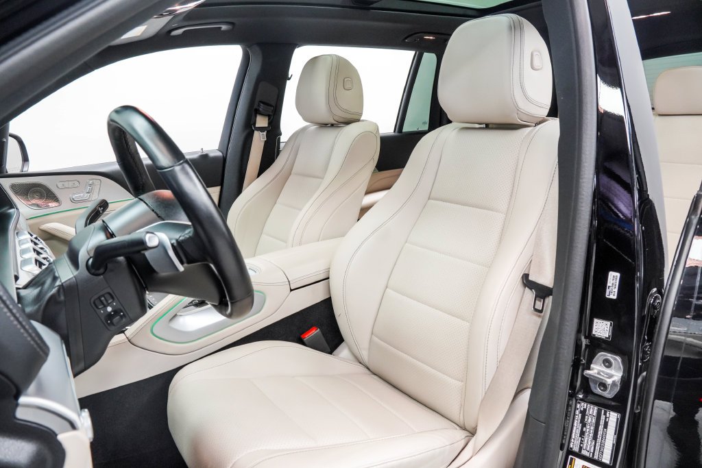 Used 2023 Black Mercedes-Benz GLB 250 image 14