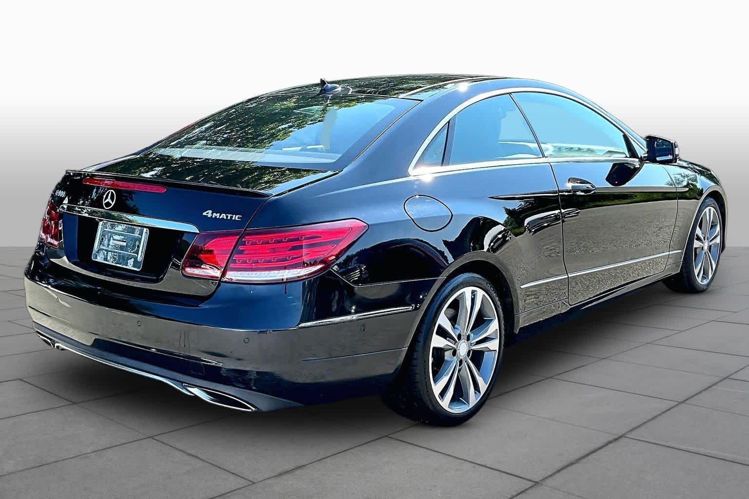 Used 2017 Black Mercedes-Benz E 400 image 13