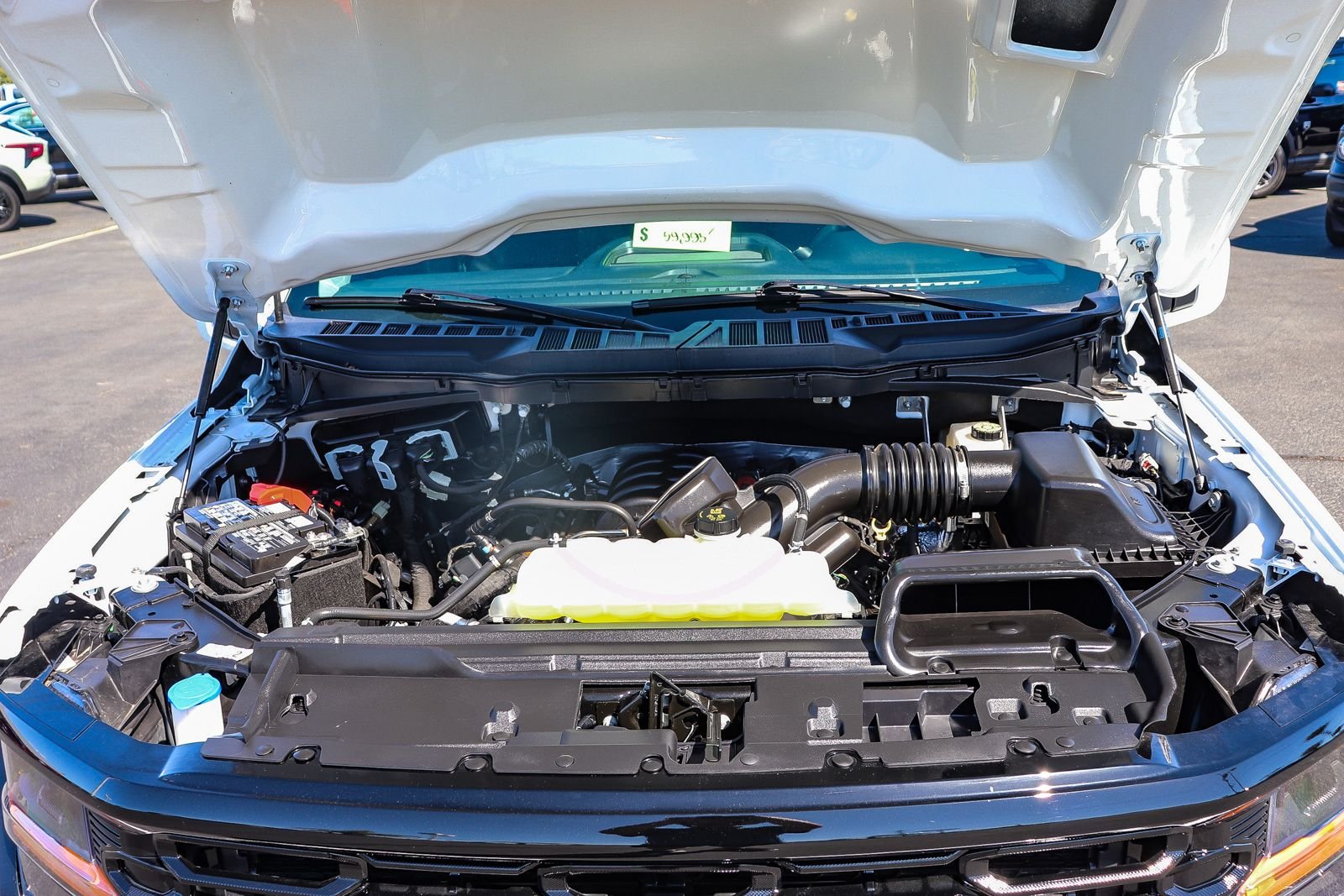 Certified Used 2025 Oxford White Ford XL image 27