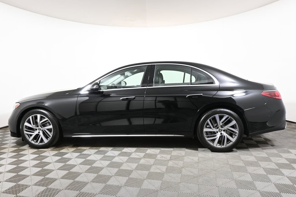 New 2026 Black Mercedes-Benz E 450 image 40