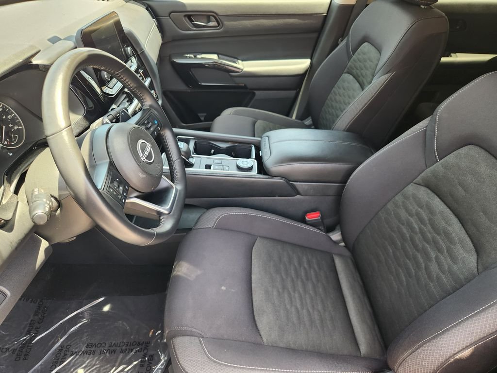 Certified Used 2025 Silver Nissan SV image 13