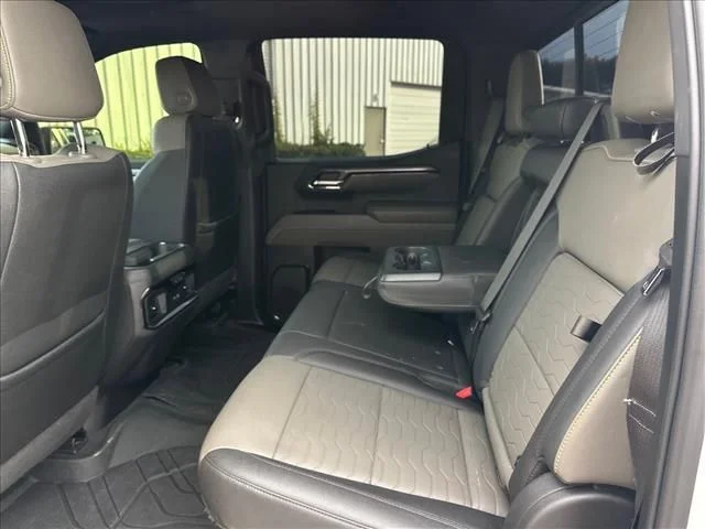 Used 2023 White Chevrolet ZR2 image 21