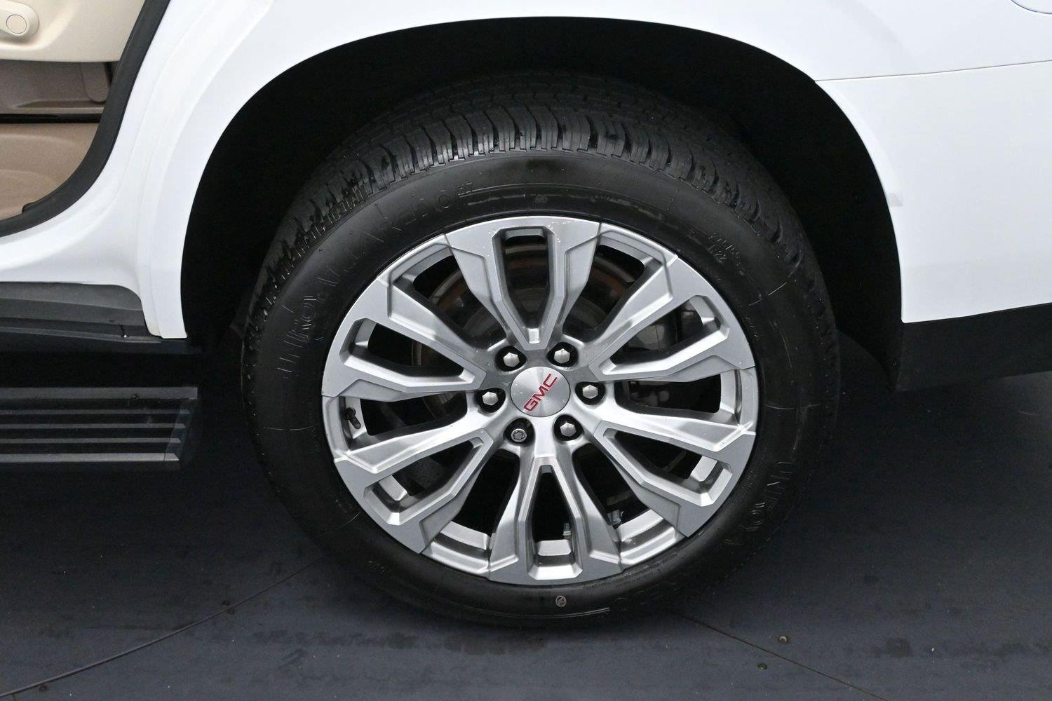 Used 2021 Summit White GMC Denali image 37