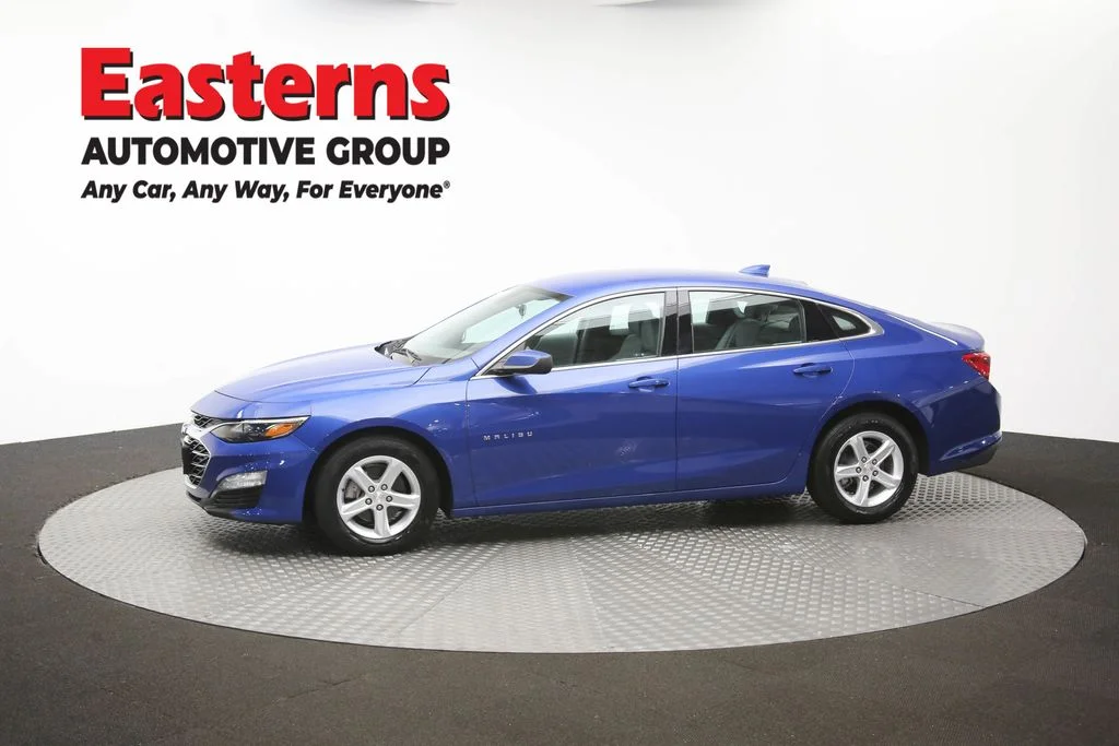 Used 2023 Blue Chevrolet LT image 58