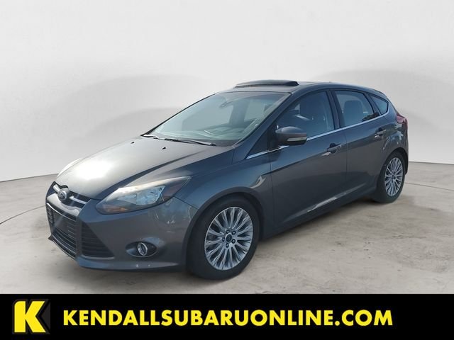 2012 Ford Focus 5 Door Hatch Titanium's photo