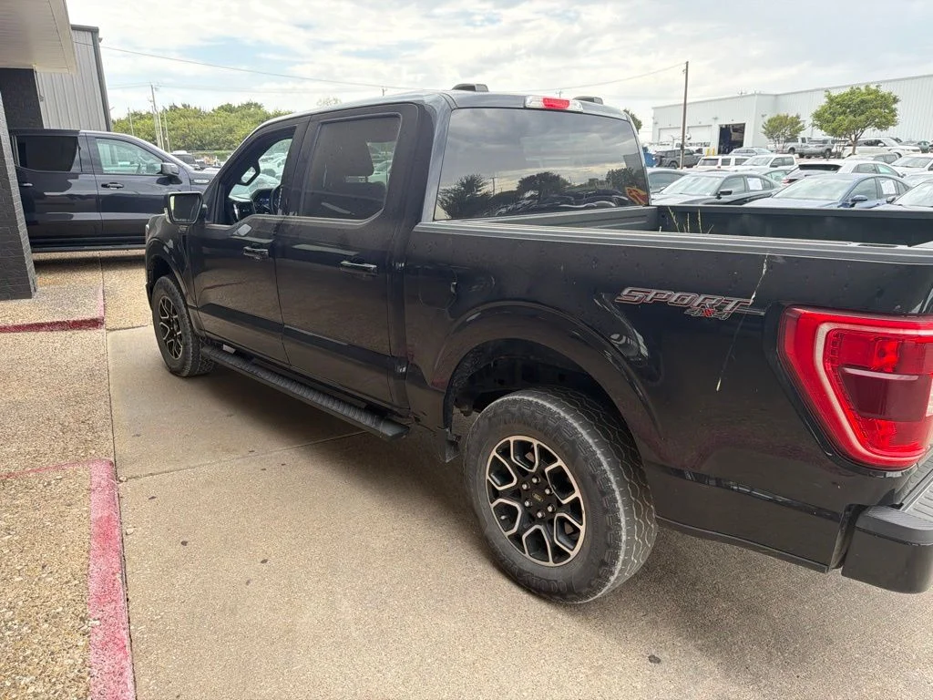 Used 2022 Black Ford XLT image 6