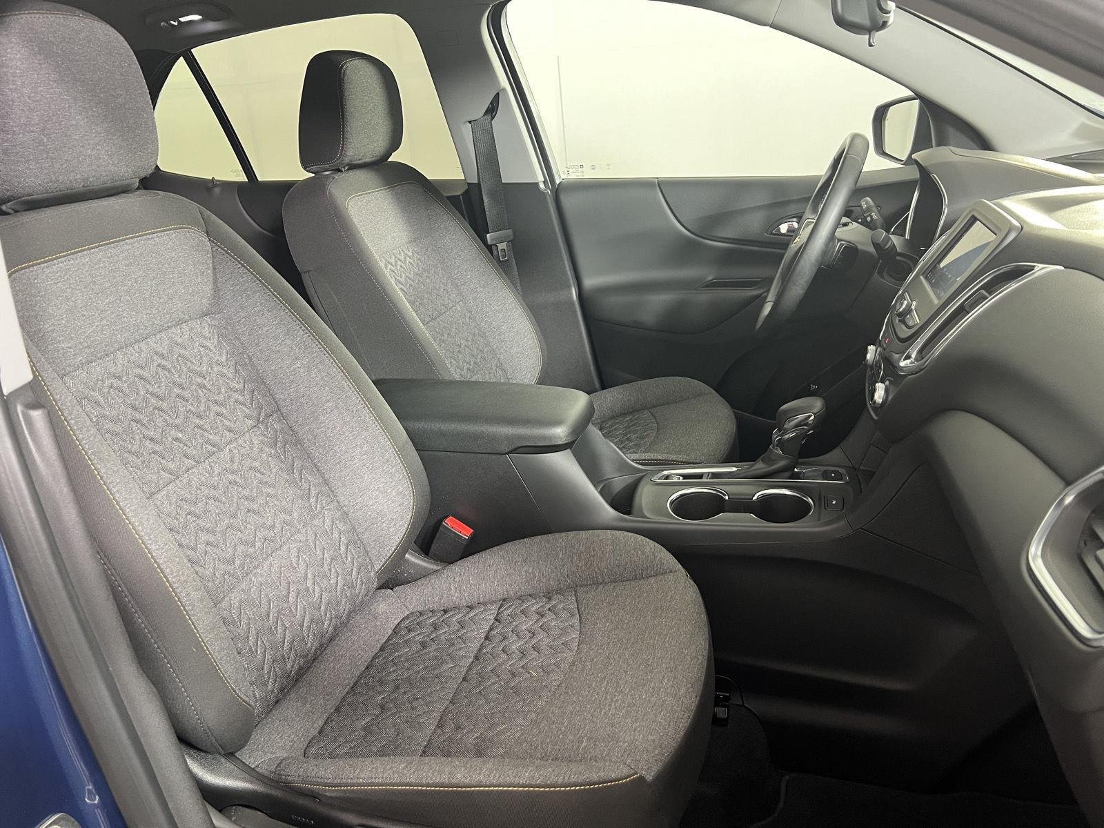Used 2024 Lakeshore Blue Metallic Chevrolet LT image 22