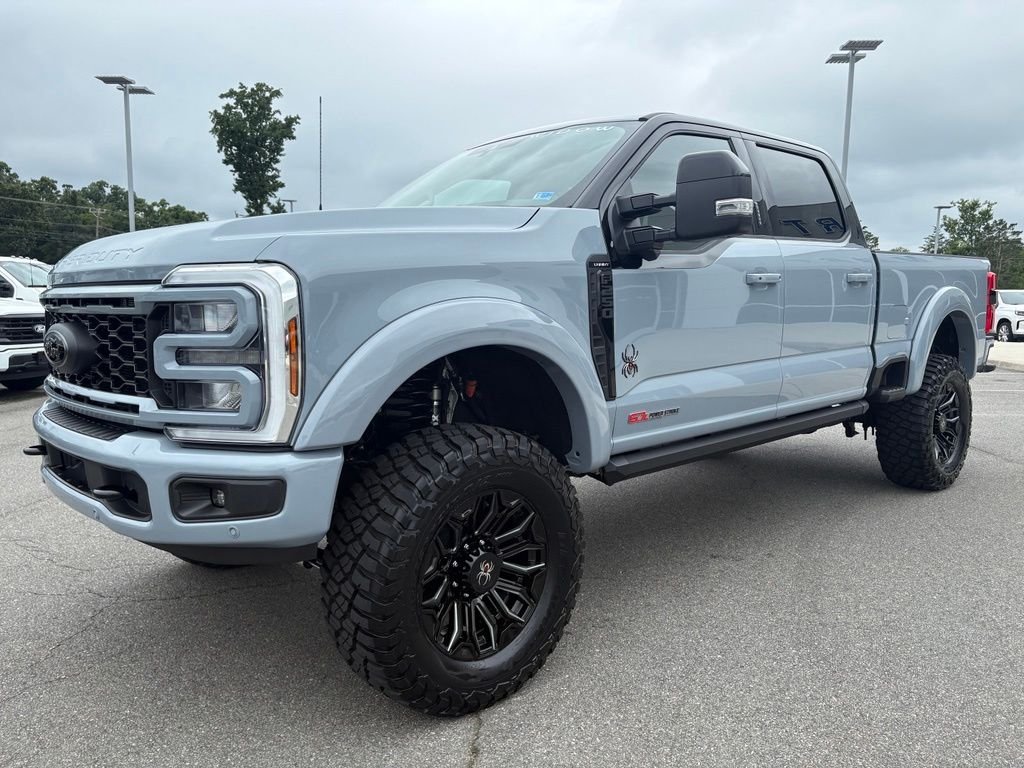 New 2026 Glacier Gray Metallic Tri-Coat Ford F-250® Lariat® image 7