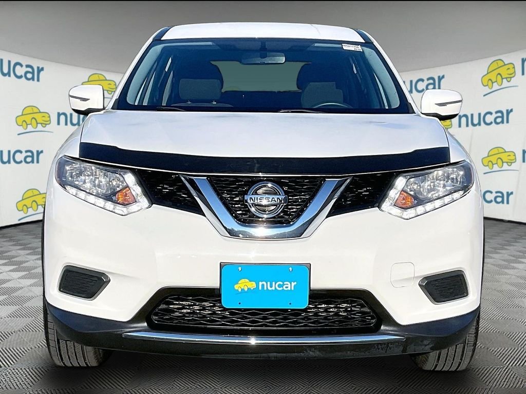 Used 2015 Glacier White Nissan S image 2