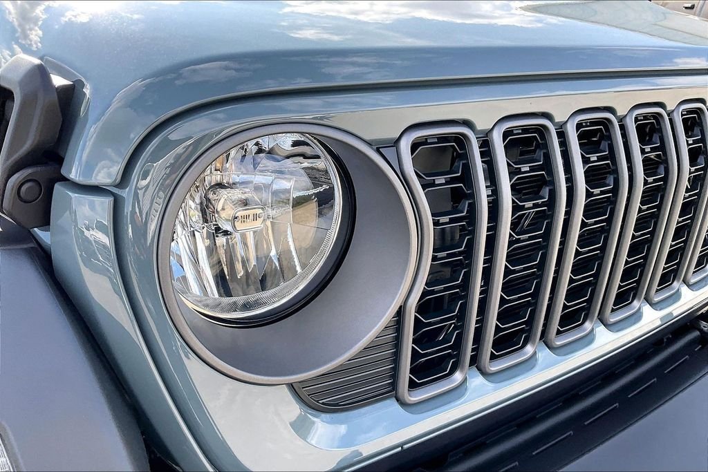 New 2026 Jeep Wrangler Sport 2D Sport Utility