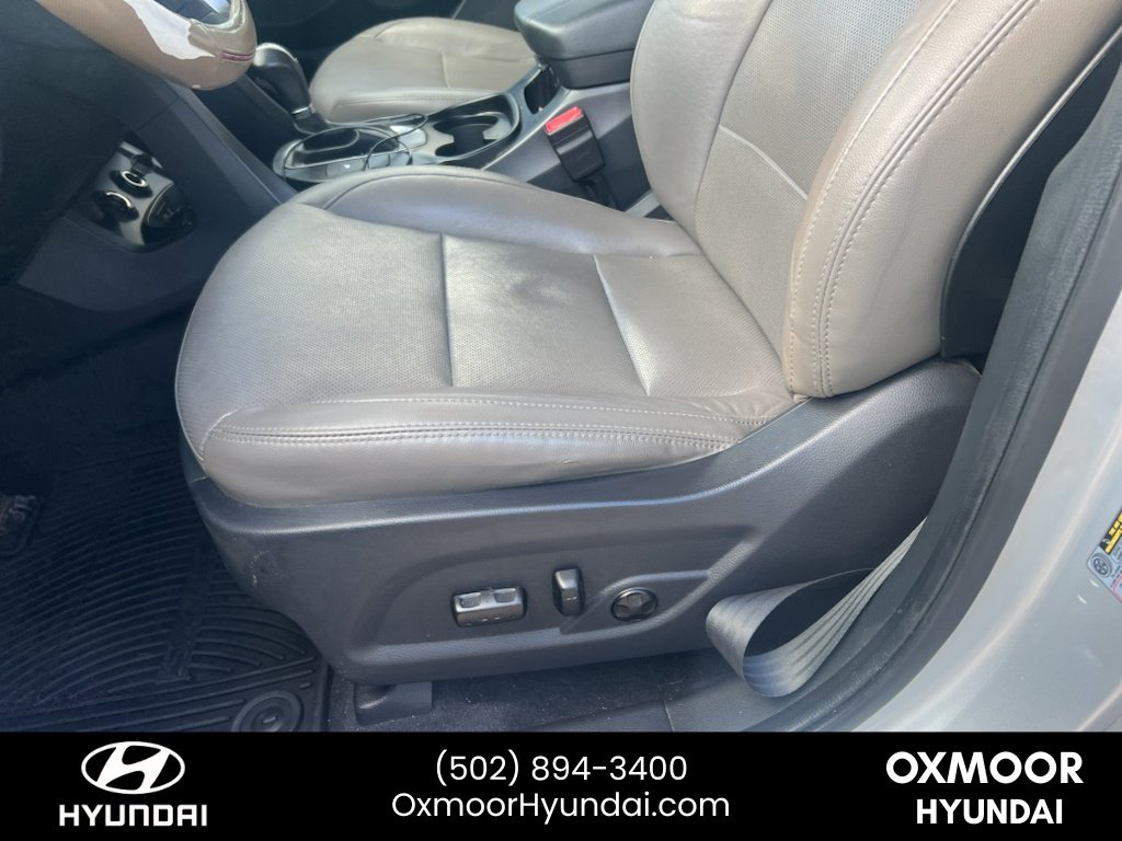 Used 2018 Sparkling Silver Hyundai 2.4L image 4